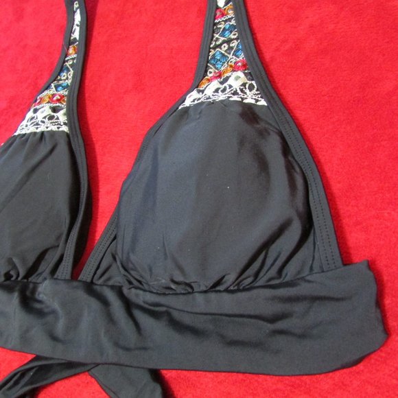 VENUS Other - VENUS Embellished Halter Bikini Top Black